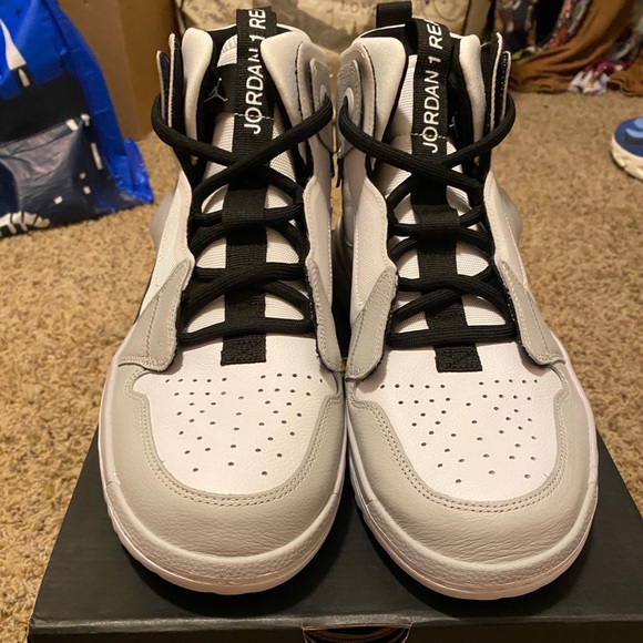 Nike Air Jordan 1 React High 'Grey Fog' AR5321-100 - Picture 4 of 7